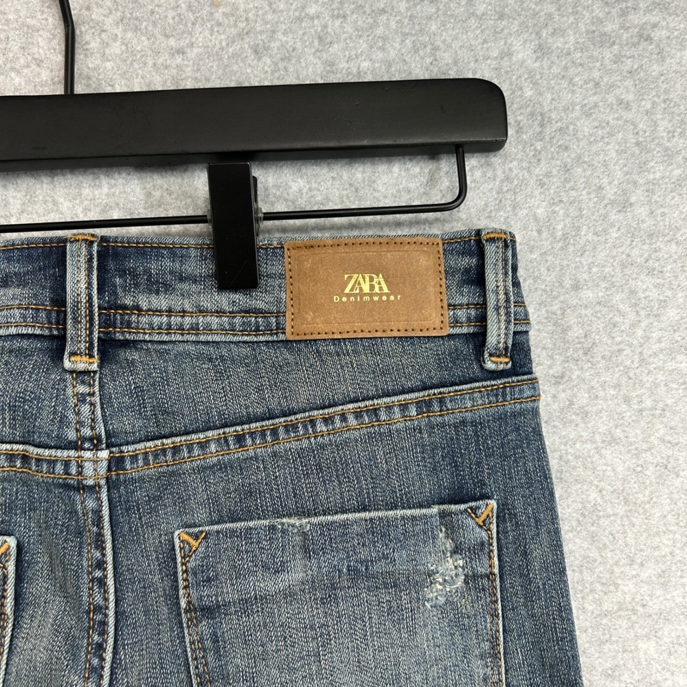 Zara Skinny Jeans Blue Distressed Raw Hem Casual Normcore Everyday Womens US 4 - Picture 8 of 12